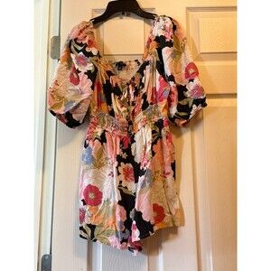 Jessica Simpson size small shorts romper